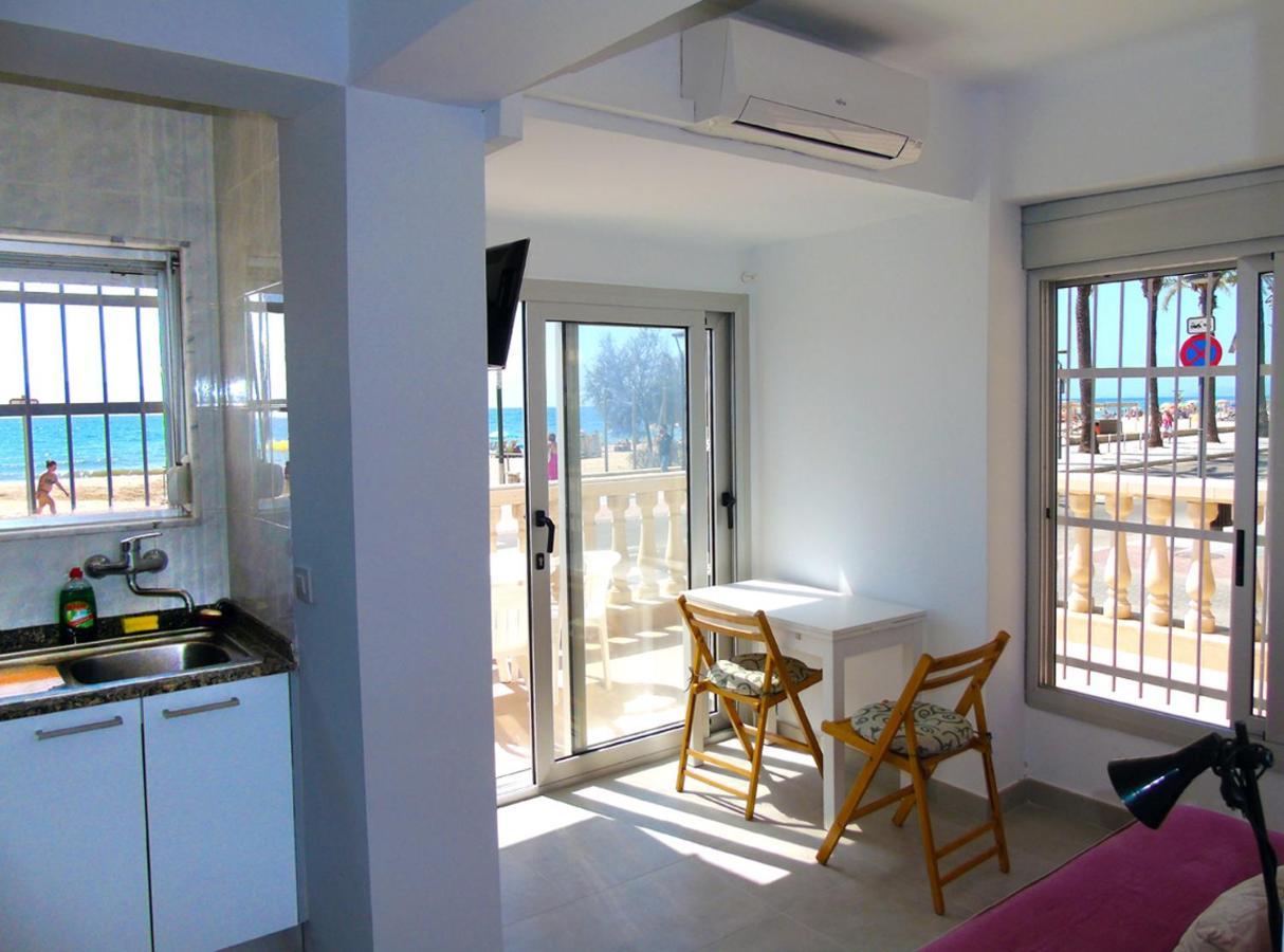 Apartamento Miramar Салоу Экстерьер фото